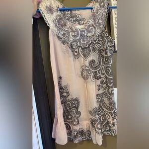 Daytrip Tan and Cream Ruffled Sleeveless Blouse size small 
Sheer